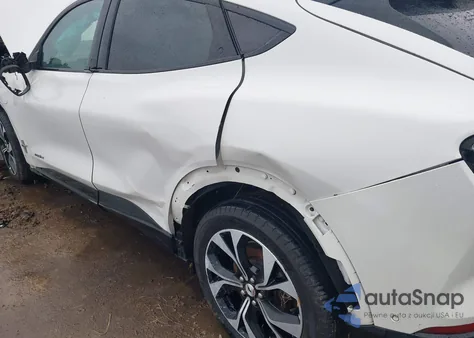 2023 Ford Mustang Mach-E Premium z USA, uszkodzony, nr VIN 3FMTK3RM0PMA45859